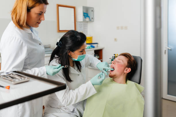 Best Pediatric Emergency Dentist in Tucson Mountains, AZ